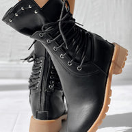 WW | Moderne und unterstützende orthopädische Stiefel.