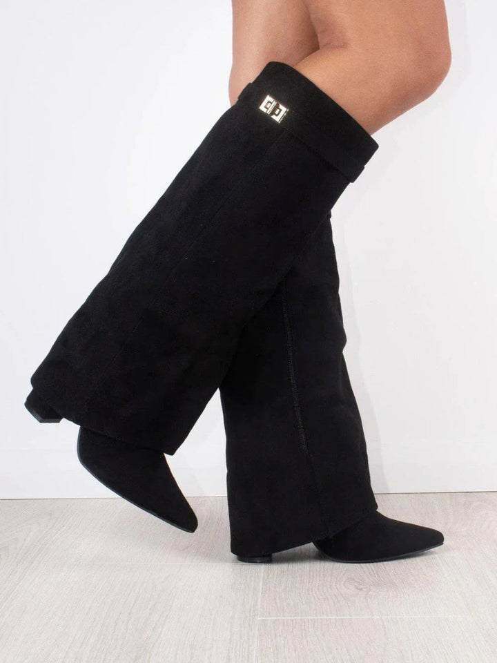 W&W Mode | Hohe Stiefel Für Damen Mit Verstecktem Absatz Und Modernem Design