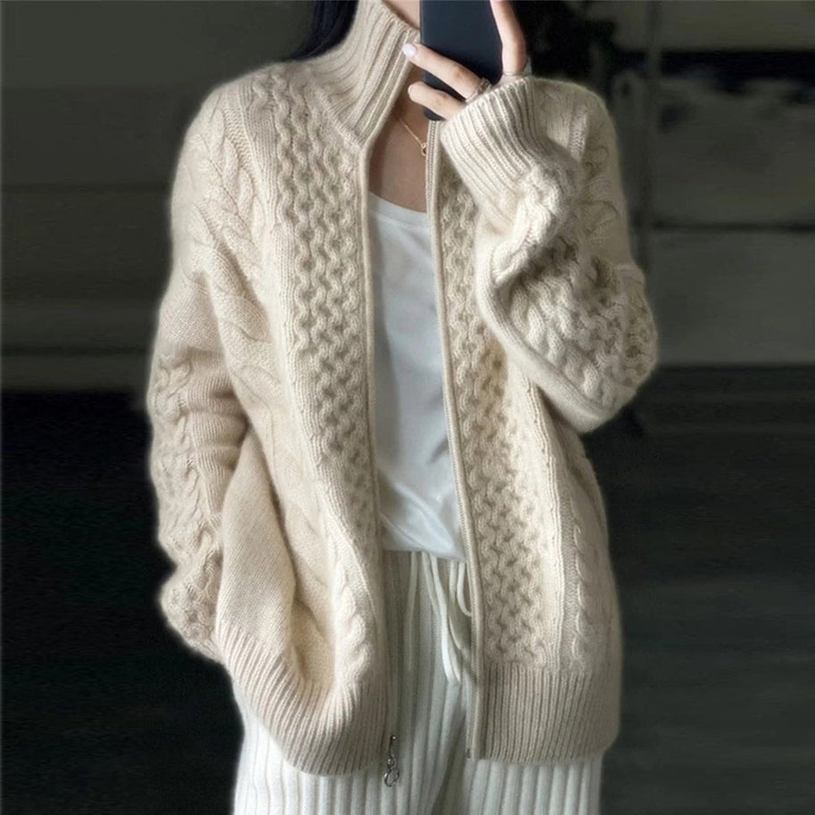 WW | Strickjacke mit hohem Halsausschnitt