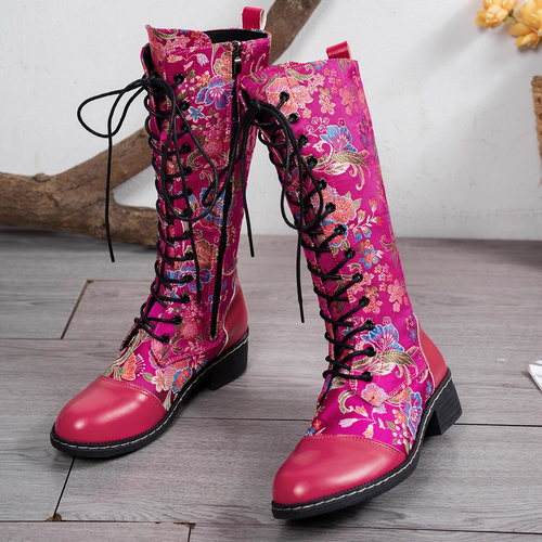 W&W Mode | Florale Stickerei Fuchsia Kunstleder Stiefel