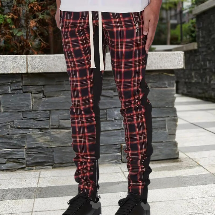 Herrenhose mit Karomuster und Reißverschlusstaschen