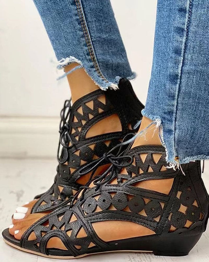 W&W Mode | Flache Sandalen Im Ethnischen Stil Mit Aussparung