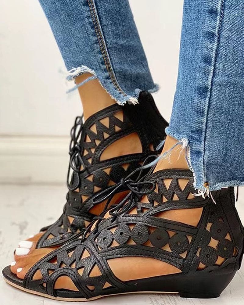 WW | Flache Sandalen Im Ethnischen Stil Mit Aussparung