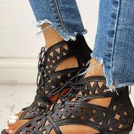 WW | Flache Sandalen Im Ethnischen Stil Mit Aussparung