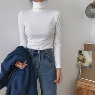 Rollkragenpullover mit langen Ärmeln