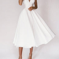WW Grace | Das elegante Trägerkleid mit V-Ausschnitt