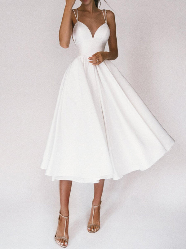 WW Grace | Das elegante Trägerkleid mit V-Ausschnitt