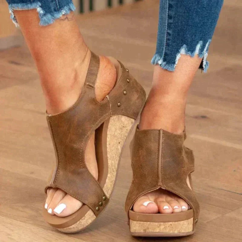 WW | Leder Keilabsatz Sandalen
