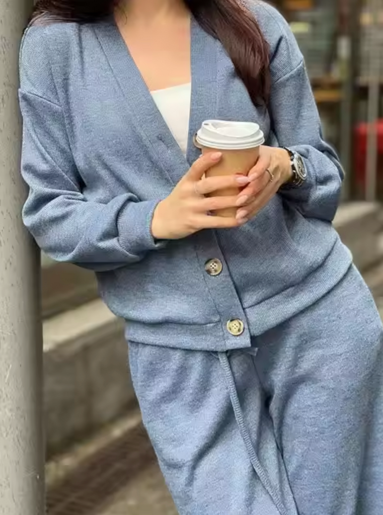 WW – Set bestaande uit een vest en een broek met veters