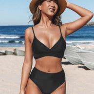 WW | Formschönes und elegantes Bikini-Set