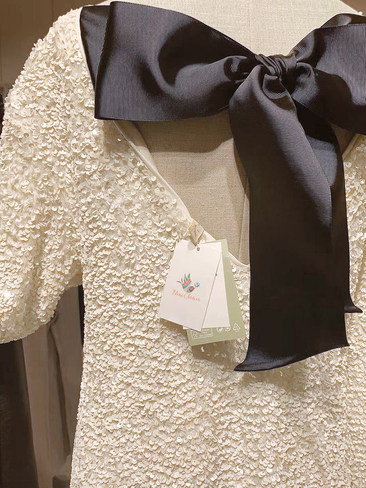 W&W Mode Kleid | Elegantes Glitzerkleid mit Schleifenverschluss am Rücken
