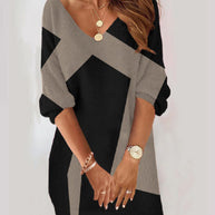WW | Stylische V-Ausschnitt-Kleid mit Geometrischem Muster