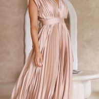 WW | Elegantes Maxikleid Aus Leichtem Stoff