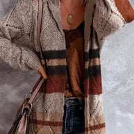 WW | Modische Strickjacke mit Kapuze