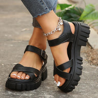 WW | Einfarbige Freizeitsandalen