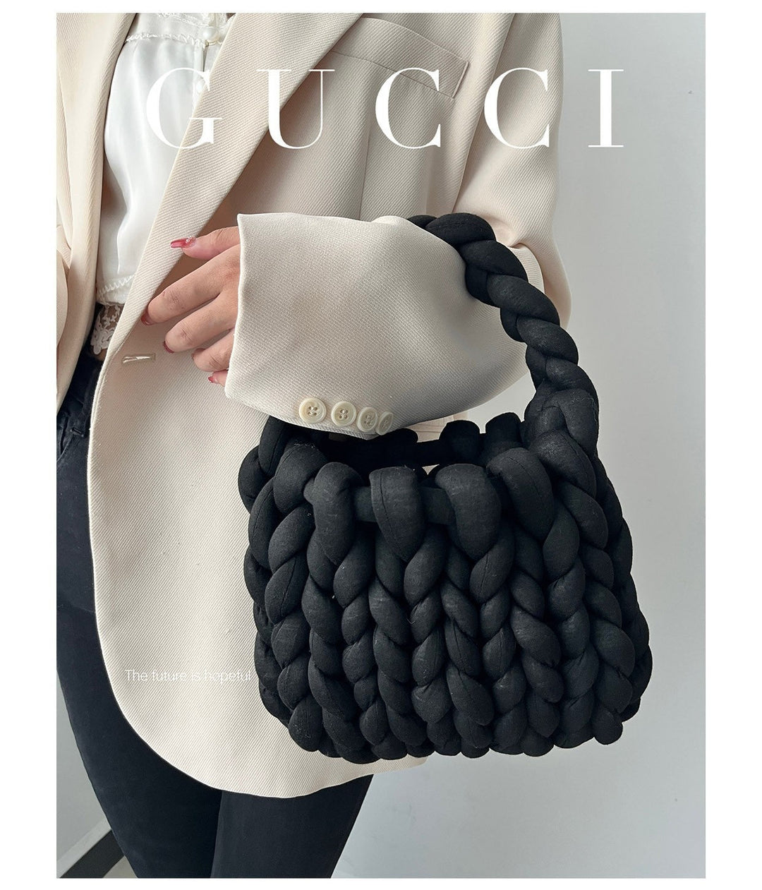 Damen Tasche aus handgewebtem Material