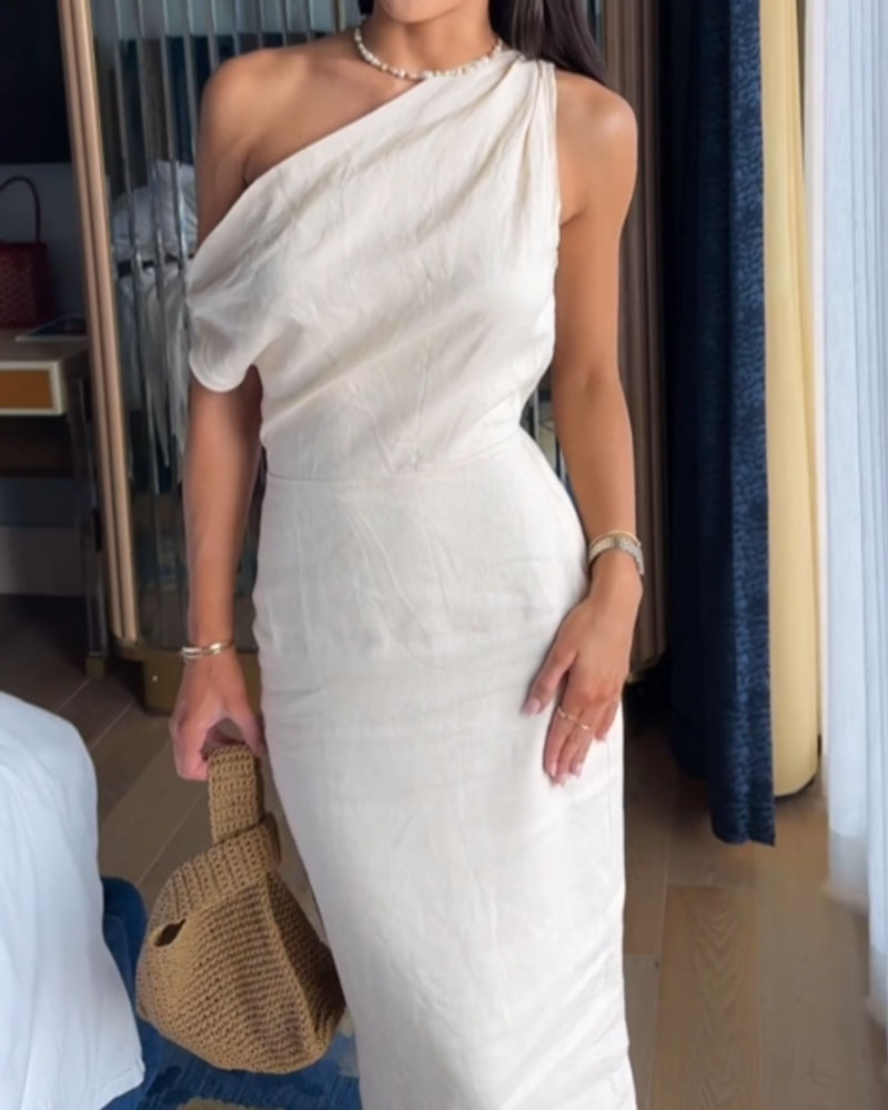 Leinenkleid mit schräger Schulter