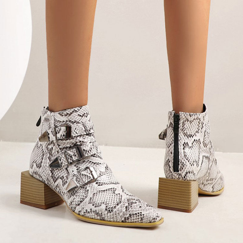 WW | Ich könnte weniger interessiert sein Ankle Boot