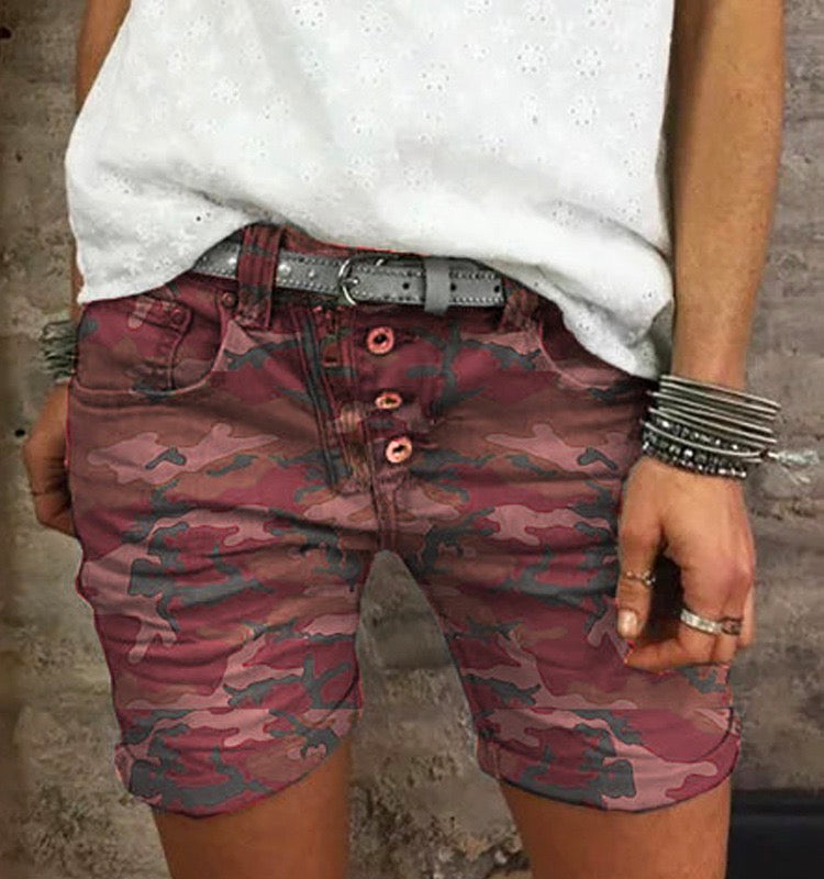 Wolff | Rosiedress Elastischer Bund Knöpfe Skinny Camo Shorts