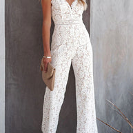 WW | Rosiedress Solide V-Ausschnitt Tailliertes Cami Spitzen-Overall