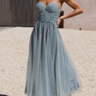 WW | Ärmelloses Midi Kleid