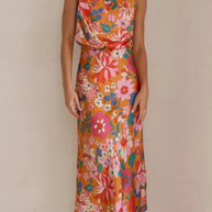 WW - Blumiges Maxikleid mit Neckholder