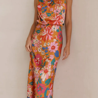 WW - Blumiges Maxikleid mit Neckholder