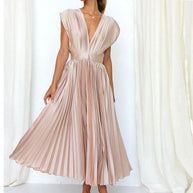 WW | Elegante Maxi Kleid Mit V-ausschnitt Und Falten