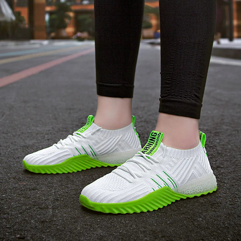 WW | Sportliche Sneakers
