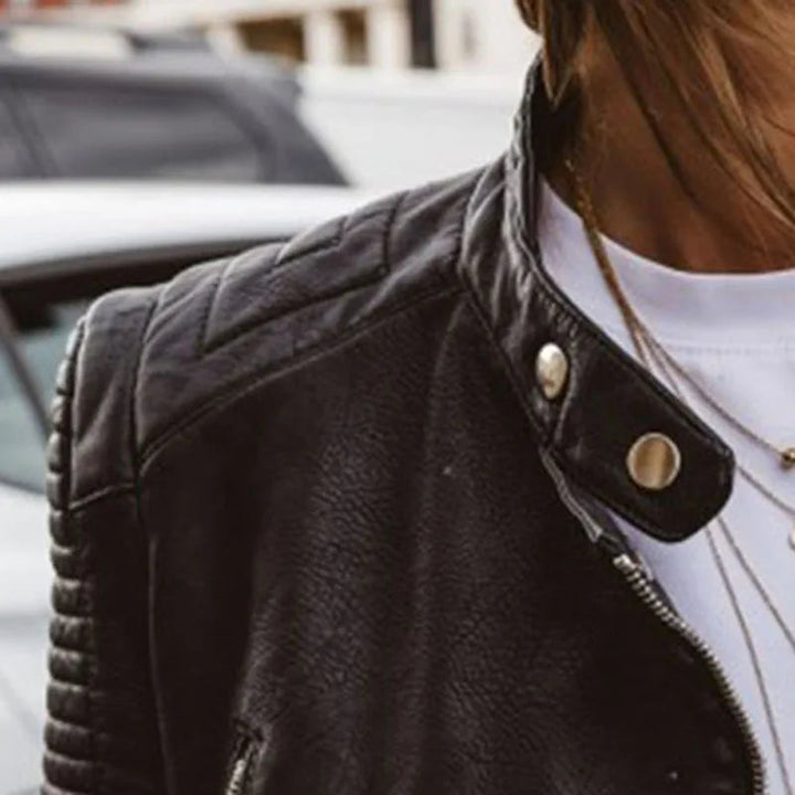W&W Mode Schwarze Biker Lederjacke Für Damen | Perfekt Für Den Alltag