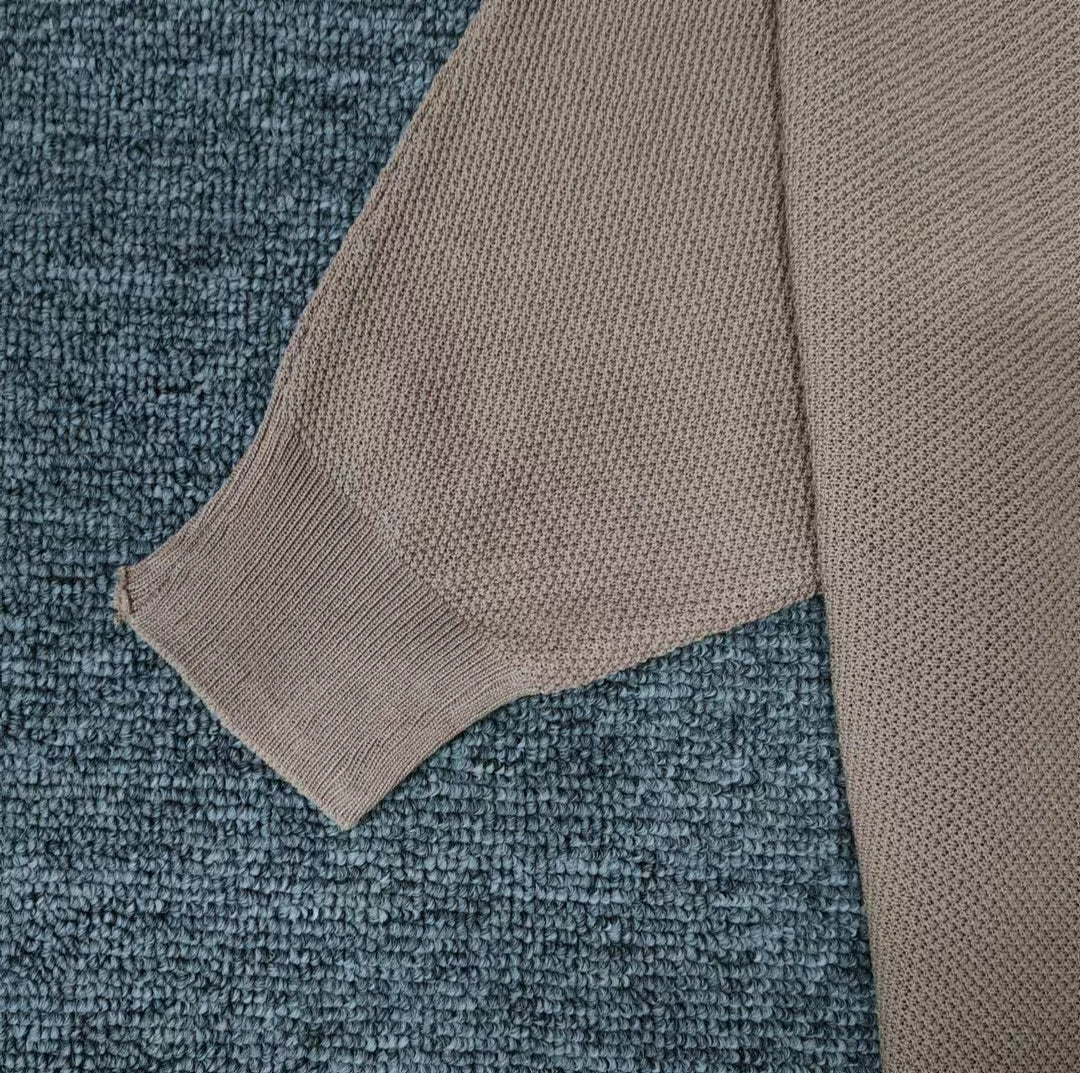 W&W Mode - Goldfarbener einfarbiger Pullover mit Rundhalsausschnitt