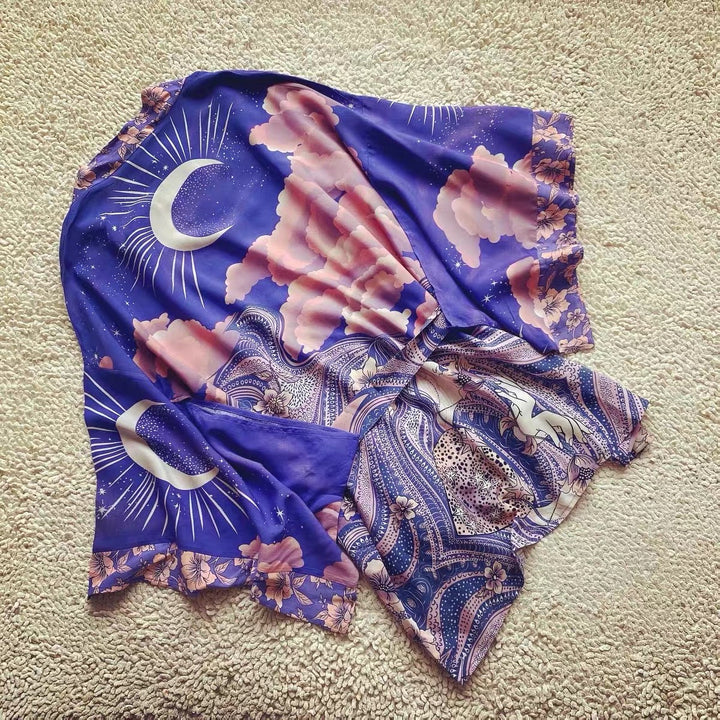 W&W Mode Strandkimono mit „Mystic Blue Moon Starrynight“-Aufdruck