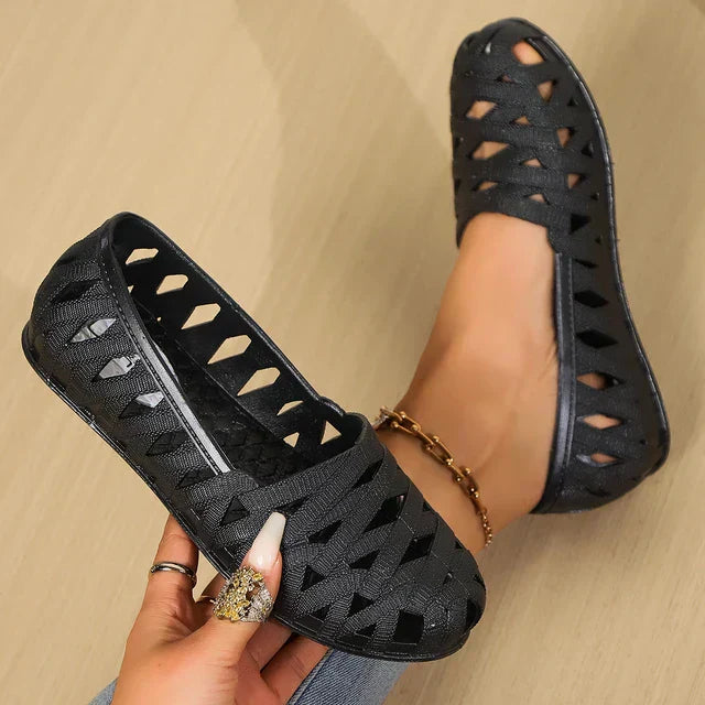 WW | Schwarze Plastik Flachschuhe