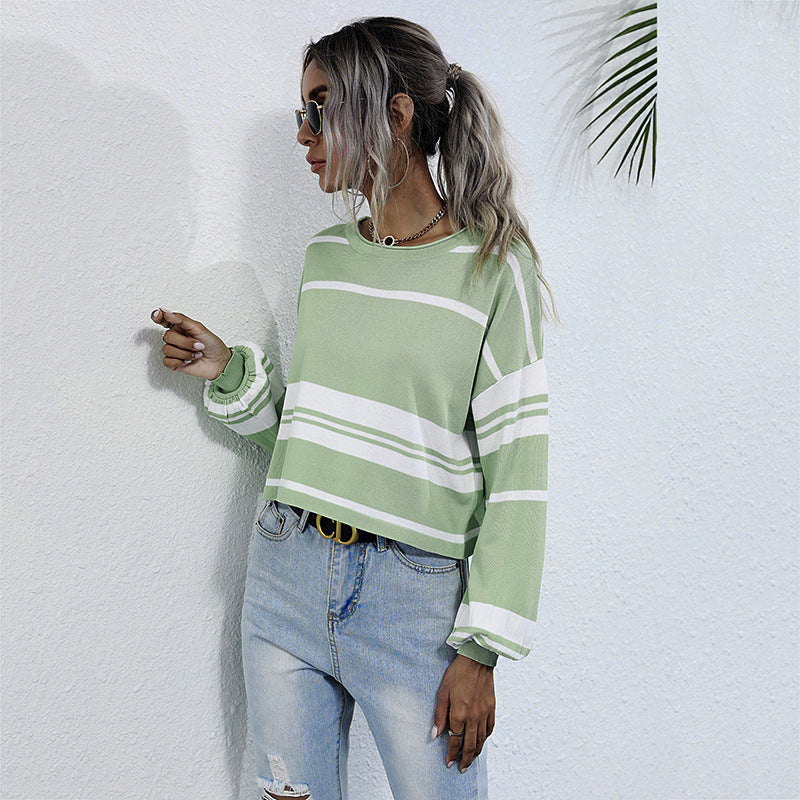 Damen gestreifter Sweatshirt mit weitem Schnitt und modernen Ärmeln WW