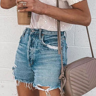 WW | Rosiedress Raw Hem Gerissene Zerrissene Denim Shorts
