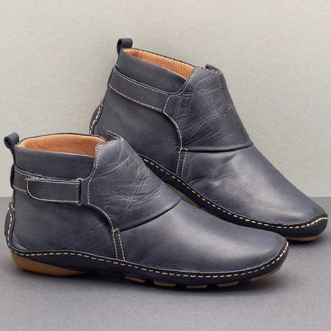 Damen Stiefeletten aus hochwertigem Leder mit bequemer Sohle und modischem Schnitt WW