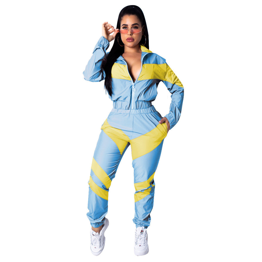 Damen Sportlicher Jumpsuit mit stylischen Farbblockelementen und hohem Kragen WW