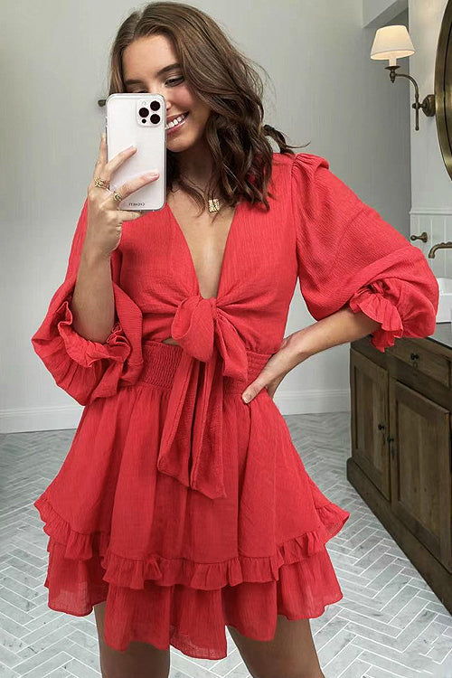 WW | Drücke Dich aus Rüschenschleifen Mini Kleid