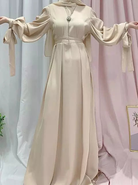 Damen Satin-Maxikleid mit Gürtel und passendem Schal
