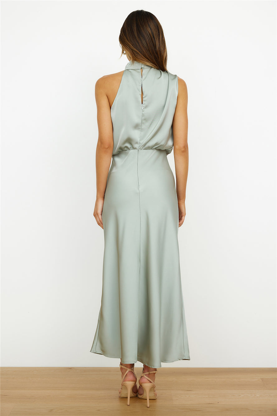 WW | Elegantes Midikleid Mit Asymmetrischem Rundhalsausschnitt