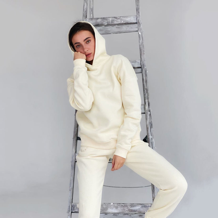 Damen bequemer Kapuzenpullover und Jogginghose WW