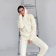 Damen bequemer Kapuzenpullover und Jogginghose WW