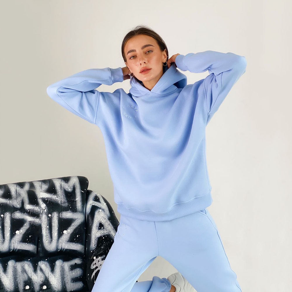 Damen bequemer Kapuzenpullover und Jogginghose WW