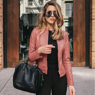 Carmen™ - Schmal geschnittene Jacke aus Lederimitat