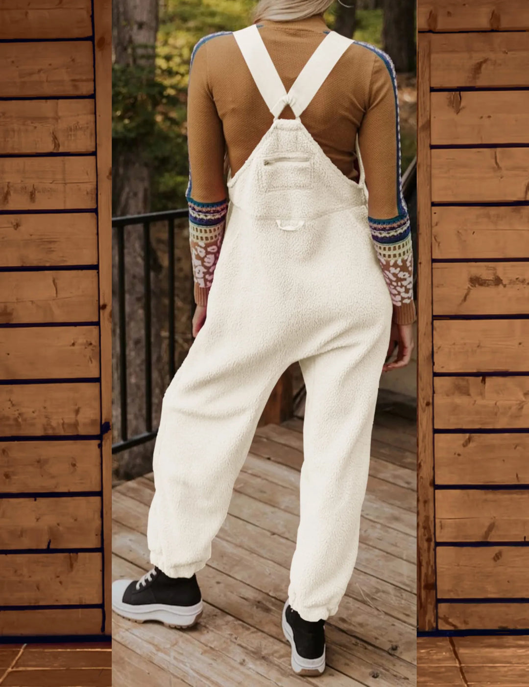 Damen Latzhose aus warmem Polarfleece mit verstellbaren Trägern