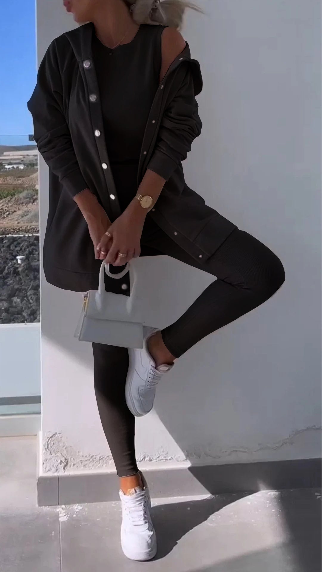 W&W Mode | Weste Und Sweatshirt Mit Kapuze