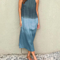 Luftiges Leinenkleid aus Baumwolle mit Farbverlauf und Schlitz am Bein