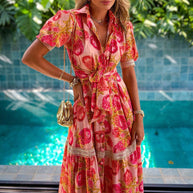 Damen Maxikleid mit floralen Applikationen und Taillengürtel WW