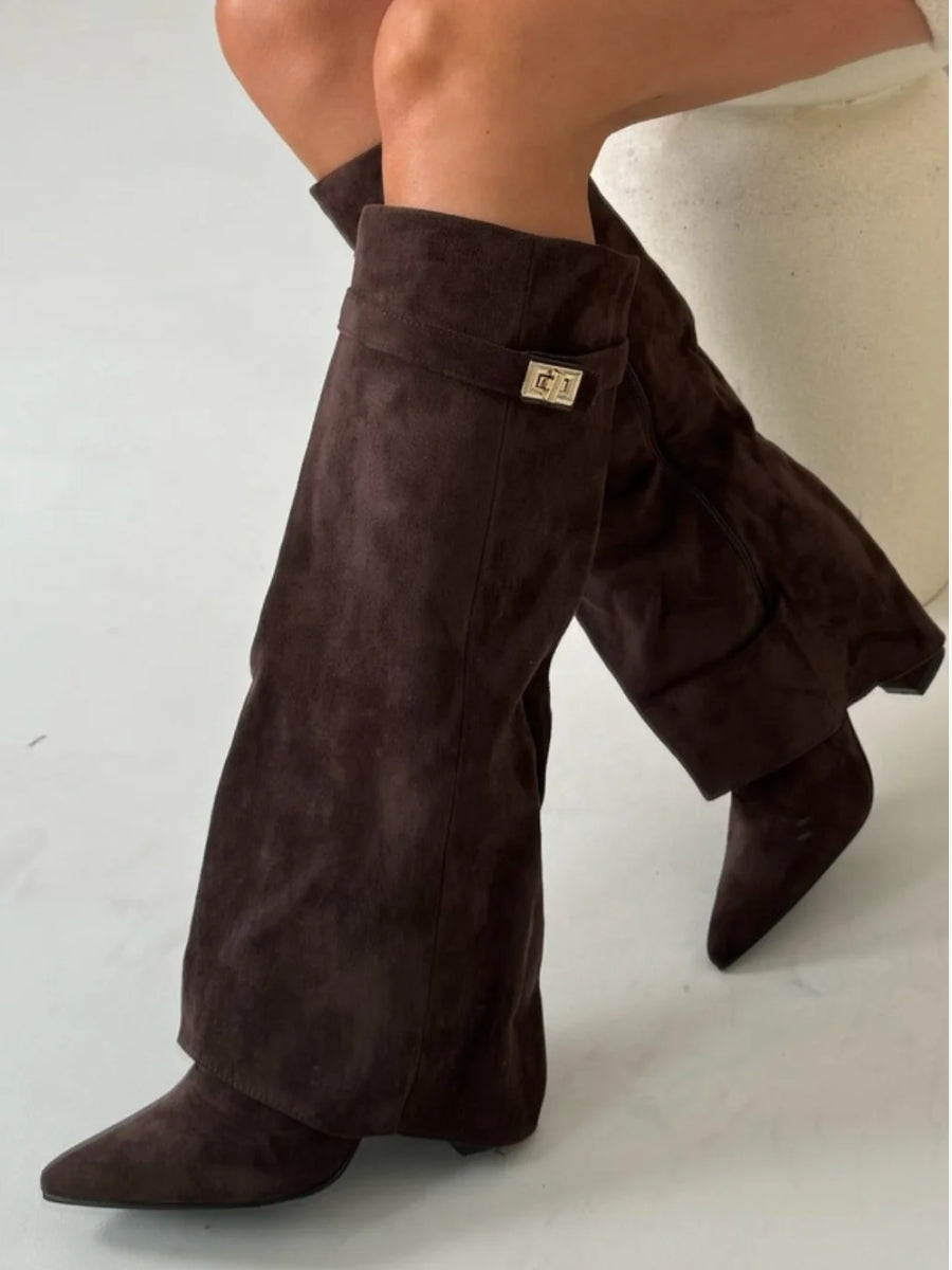 W&W Mode | Elegante Damenstiefel Aus Hochwertigem Suede Mit Goldenen Akzenten