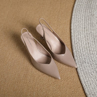 WW | Einfarbige, Temperamentvolle High Heels mit Spitzer Zehenpartie